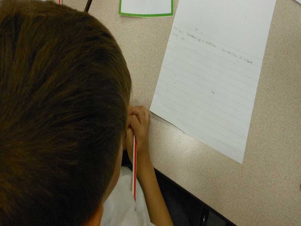 English teacher in the UK asked over 60 teenage students to draft a suicide note for homework. Image for Representation