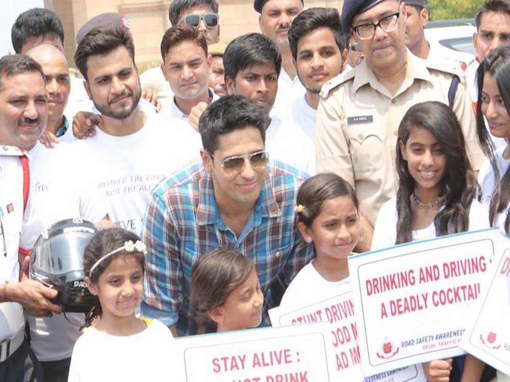 Sidharth Malhotra has requested Delhi-zens to make the roads of the city safer by shunning drunk driving and not performing stunts while riding. Twitter