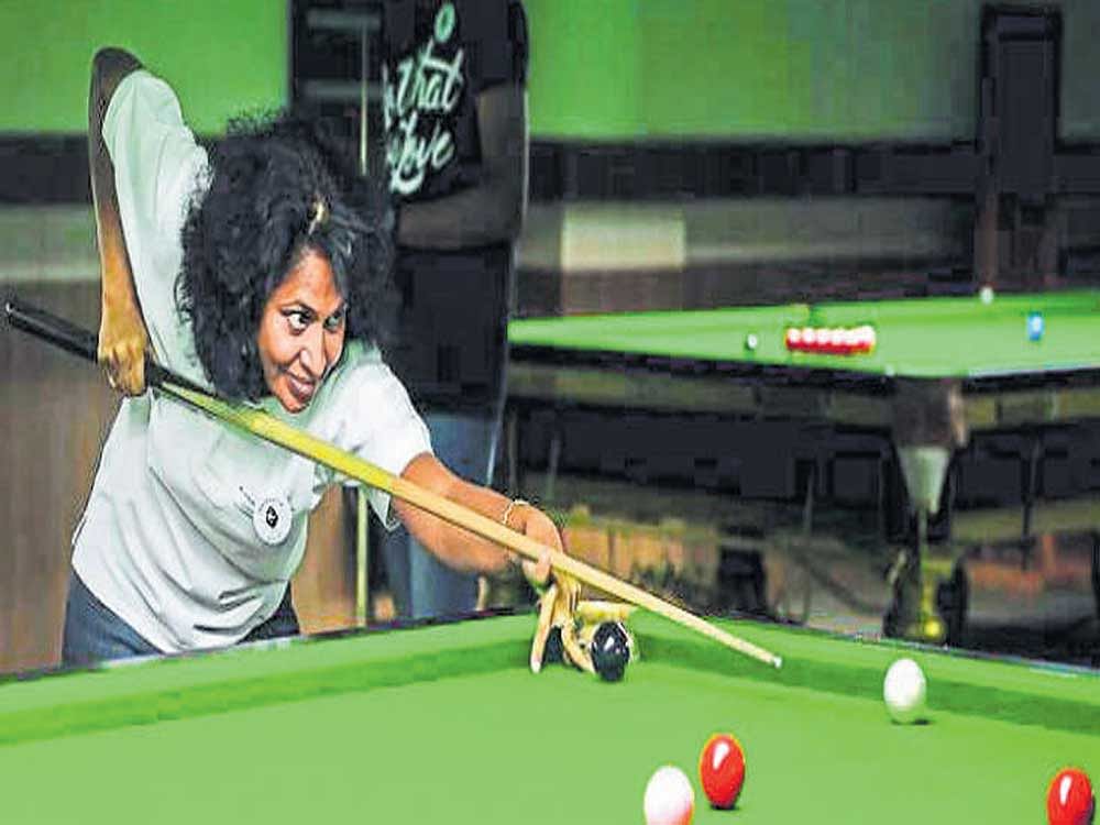 Beena Kumar, a snooker player