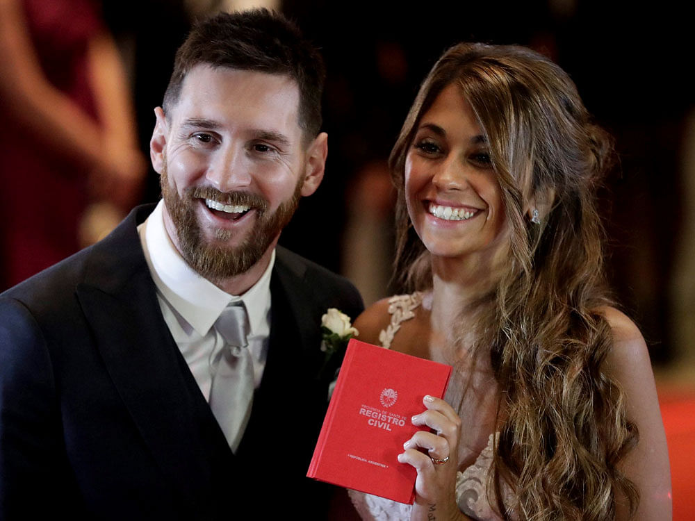 Lionel Messi, Antonella Roccuzzo. AP/PTI