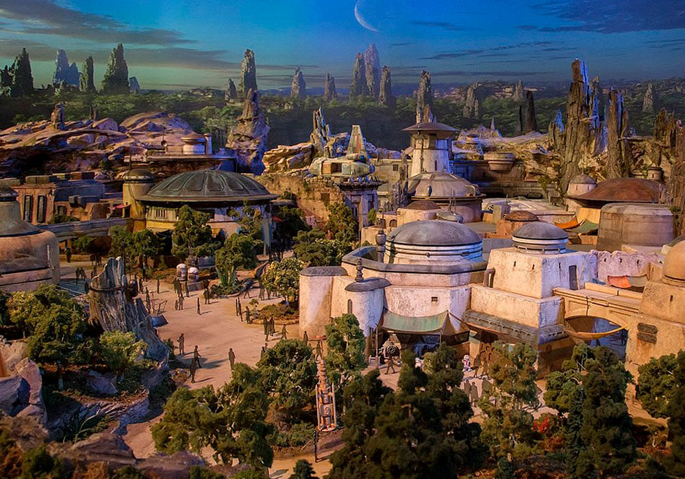 Disney unveiled the first look at the upcoming Star Wars theme park at D23. Phot credit: twitter/DisneyParks.