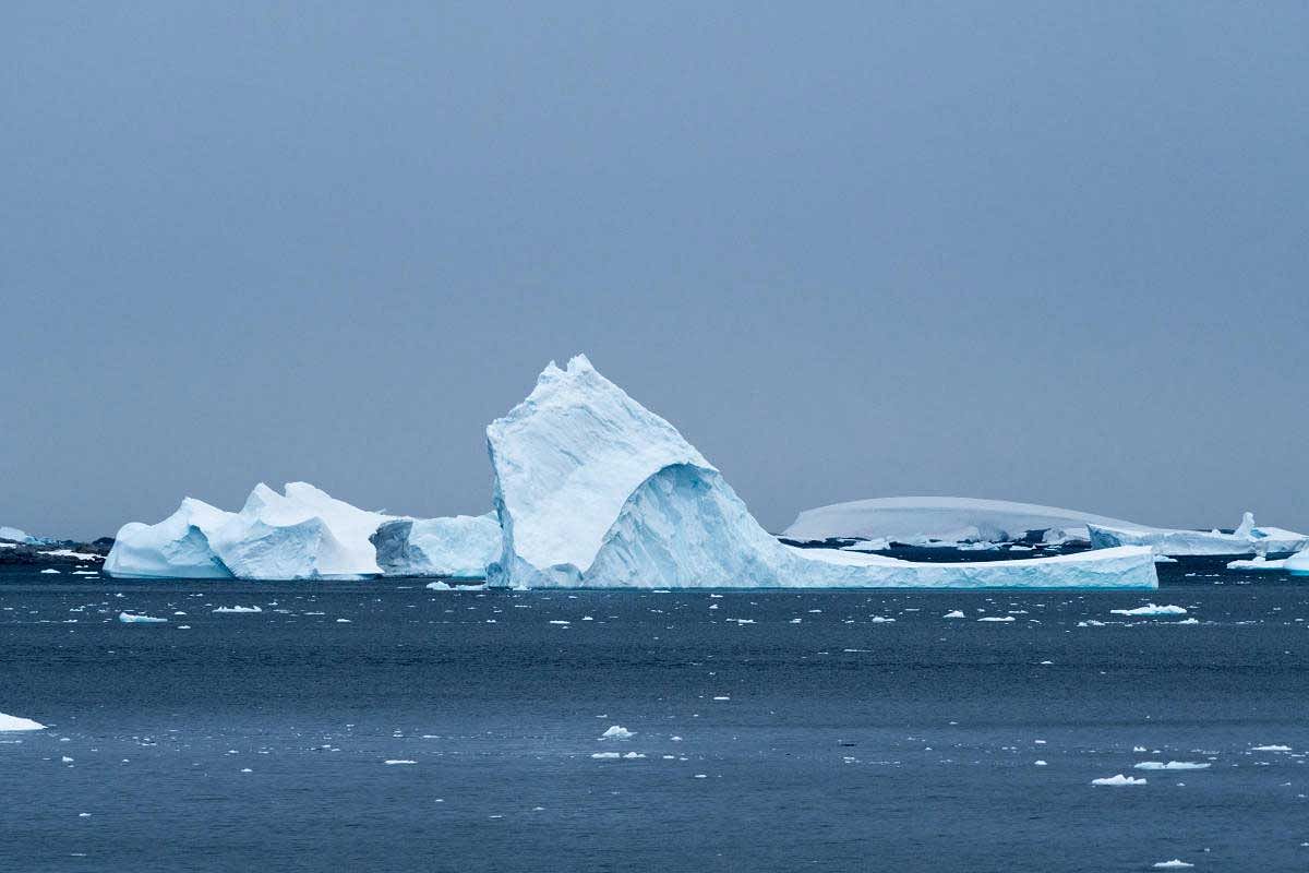 Shells record West Antarctic glacier retreat