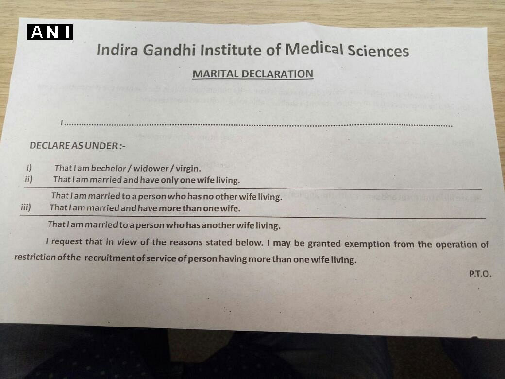 The form being given to new recruits at the IGIMS, demanding to know if they are virgins. Twitter/ANI.