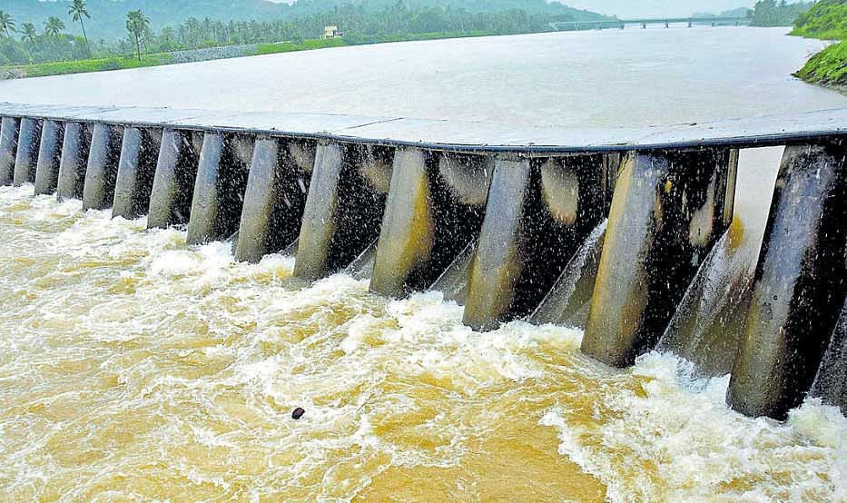 A vented dam built across the River Gurupura in Dakshina Kannada, one of the 11 rivers in the state notified for NationalWaterways. Officials say Karnataka's river basin is not suitable for waterways and there are already dams and barrages on all the rivers. DH FILE PHOTO