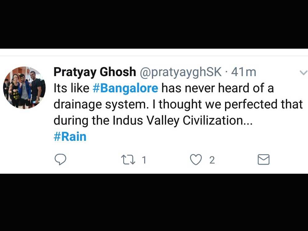 Stranded in rain, working pros pour out woes on Twitter