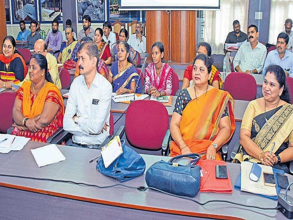 Participants at the workshop for street vendors organised at deputy commissioner's office in Mangaluru on Tuesday.