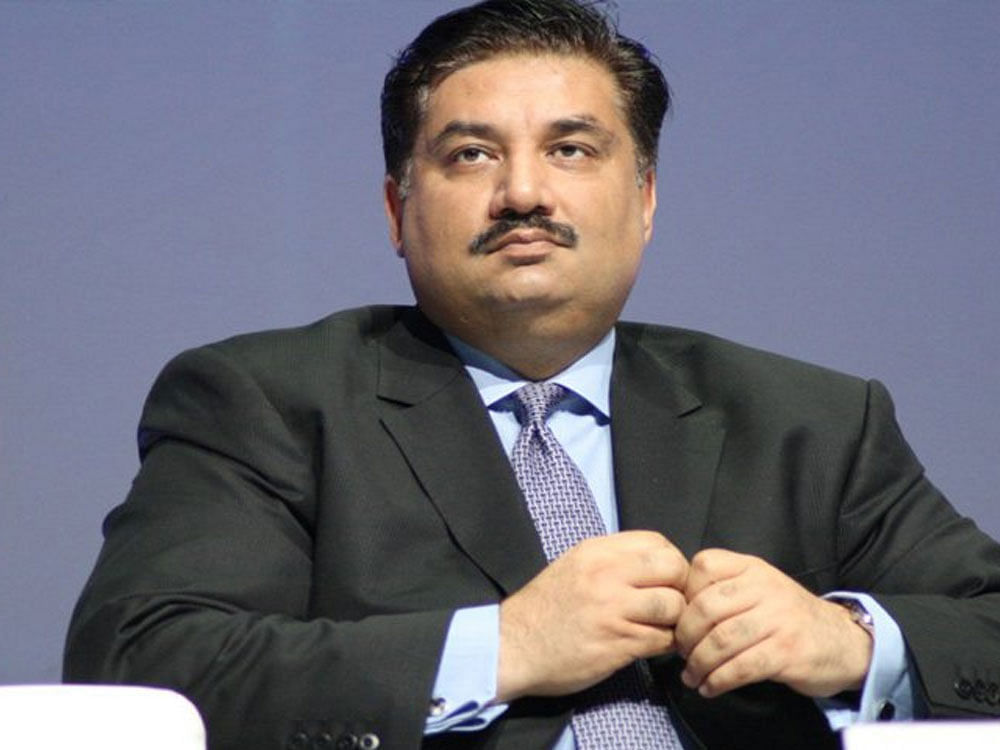 Citing a report by the US Inspector General for Afghan Reconstruction, Dastagir said of the 407 Afghan districts, only 57 per cent are under their control. Photo via twitter.