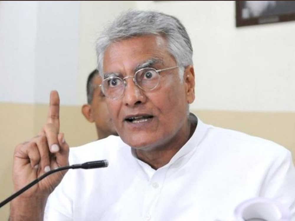 Jakhar, who is the chief of Punjab Congress, defeated his nearest rival BJP nominee Swaran Salaria with a margin of 1,93,219 votes, poll official said. Image courtesy Twitter