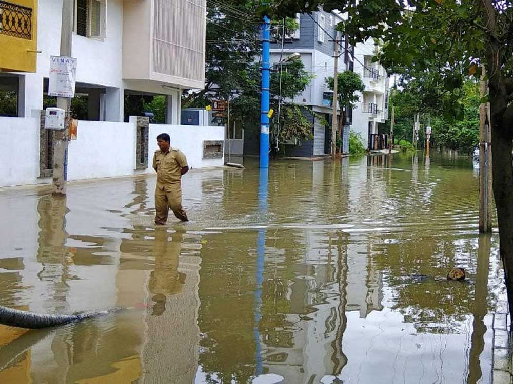 Total number of rain-related deaths in the city has gone up to 12 this monsoon. DH Photo