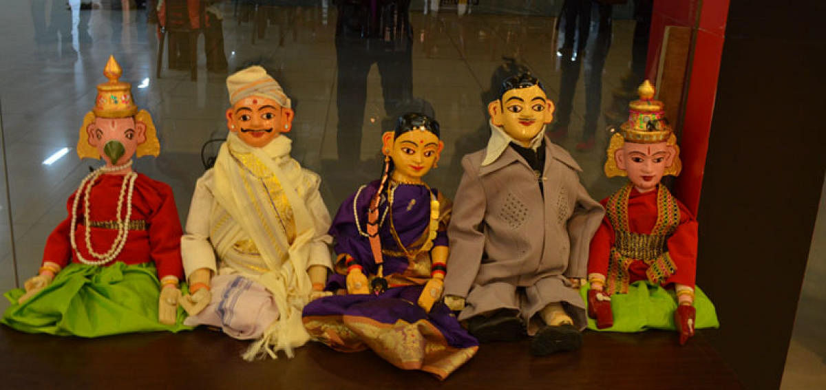 Puppet theatre is one of the most popular forms of folk theatre in the state.
