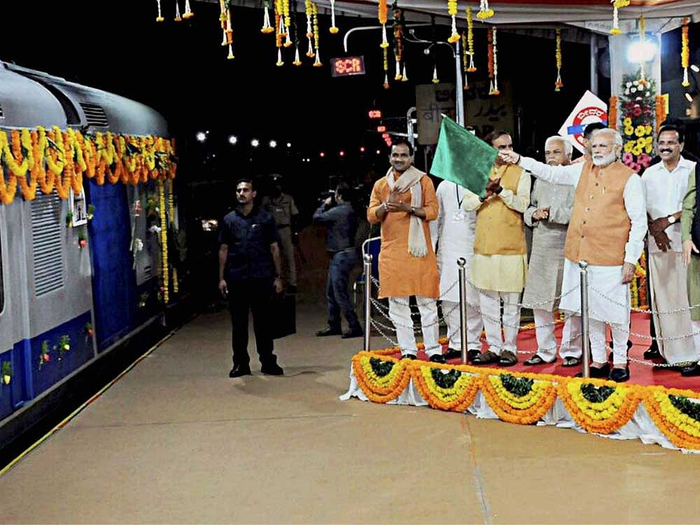 Prime Minister Narendra Modi (C) with Railway Minister Piyush Goyal and other union ministers inaugurates the Bidar-Kalaburagi new railway line in Bidar on Sunday. PTI Photo