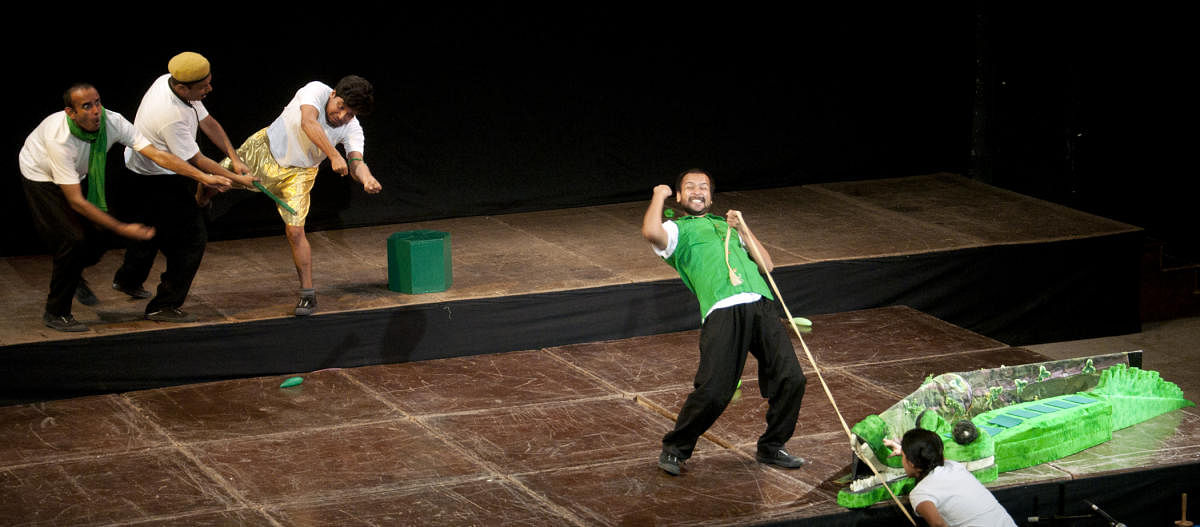 'Gillo on the Go' artistes during the English play 'Catch that Crocodile'. Photo by Narendra Dangiya