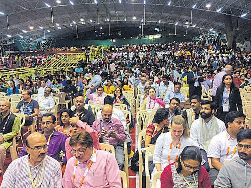 A part of the audience at the event 'Paigham-e-Mohabbat' organised by the Art of Living Foundation at their International Centre in Bengaluru on Friday. DH PHOTO