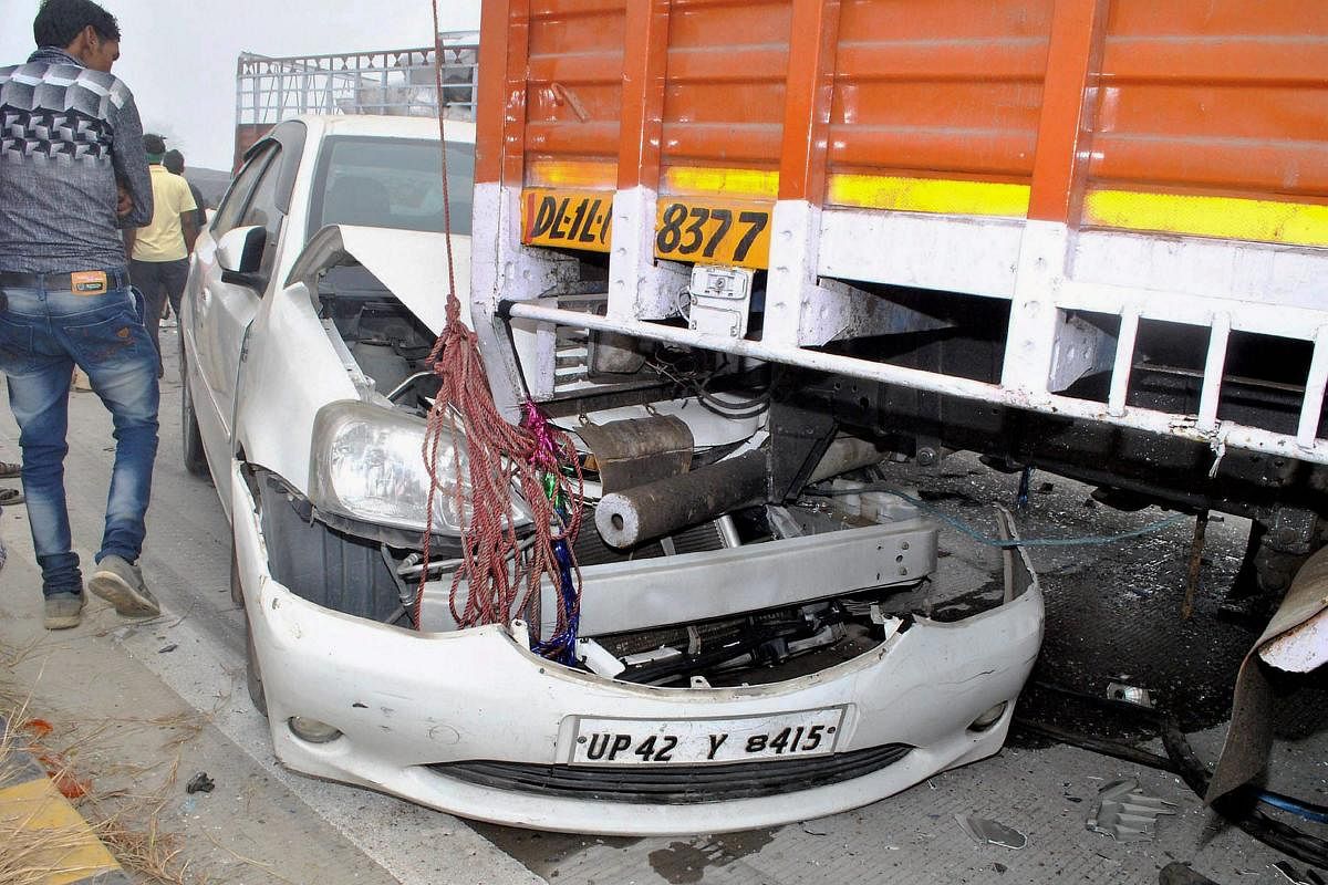 Going by the Union Ministry of Road Transport's latest report, there are nearly 500,000 accidents in India every year, killing close to 1,50,000 Indians and maiming several thousands more.