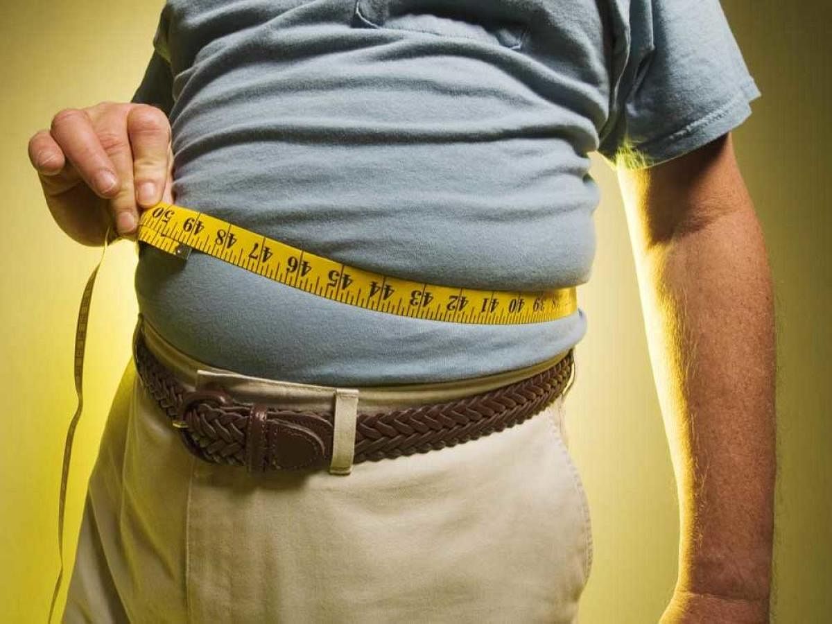 More than eating too much, it is eating too fast that is a threat to your waistline.