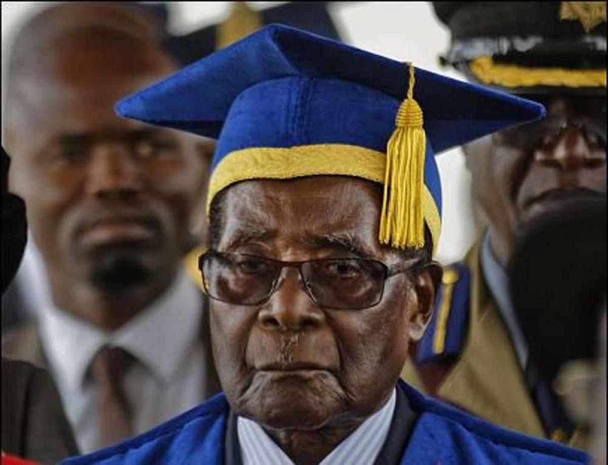 Zimbabwe's Mugabe makes first public appearance