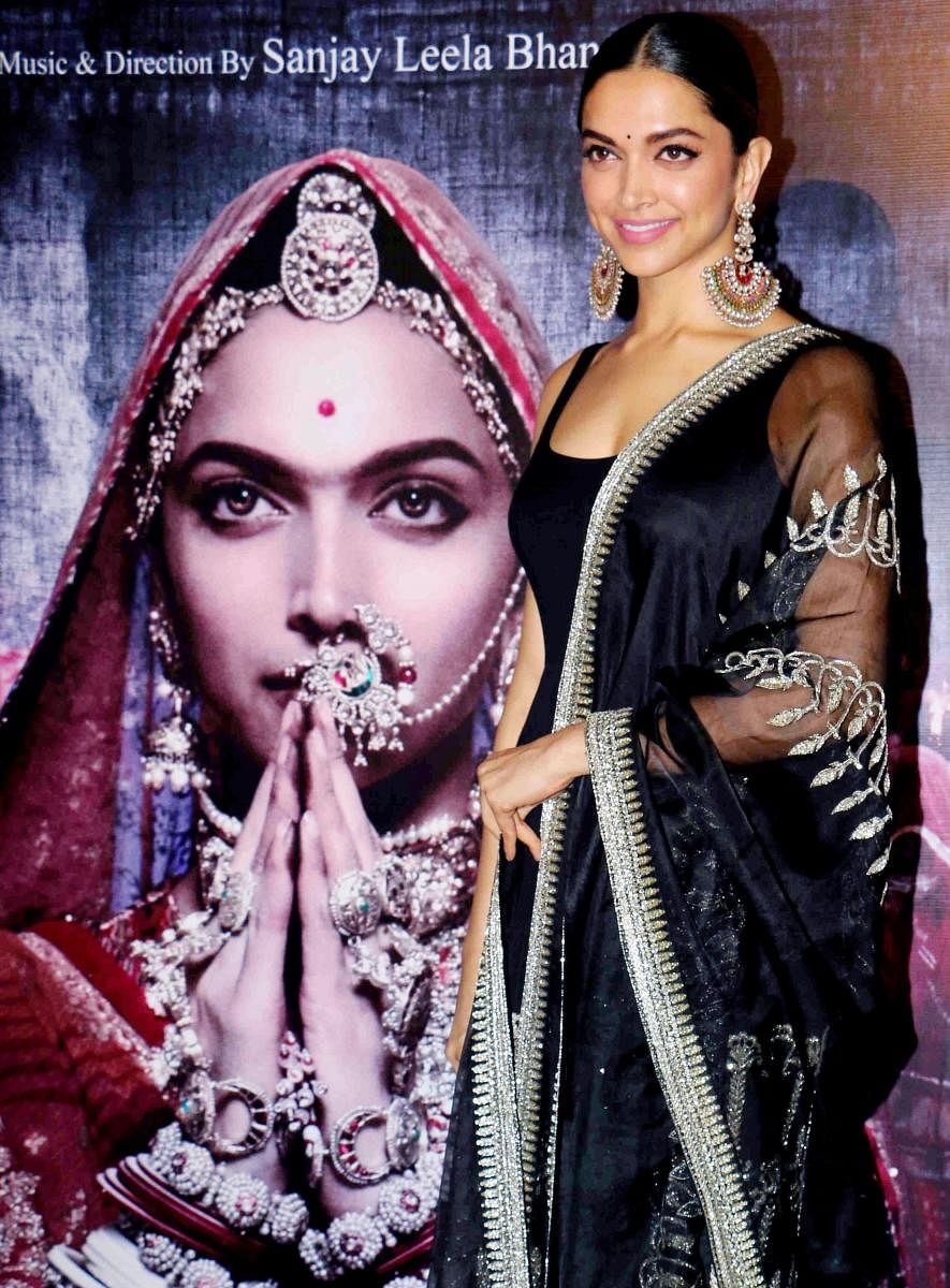 Indian Bollywood actress Deepika Padukone poses for a photograph during a promotional event for the forthcoming Hindi film 'Padmavati' directed by Sanjay Leela Bhansali in Mumbai on late October 31, 2017. / AFP PHOTO / STR