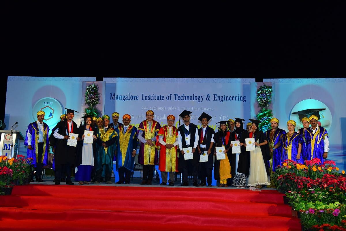 Gold medal winners with the dignitories at the graduation ceremony of Mangalore Institute of Technology and Engineering (MITE), Moodbidri.