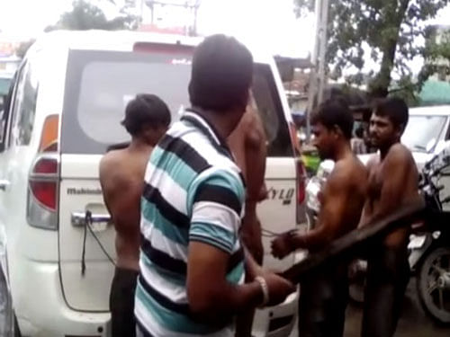 Una incident where youngsters were thrashed for killing a cow.