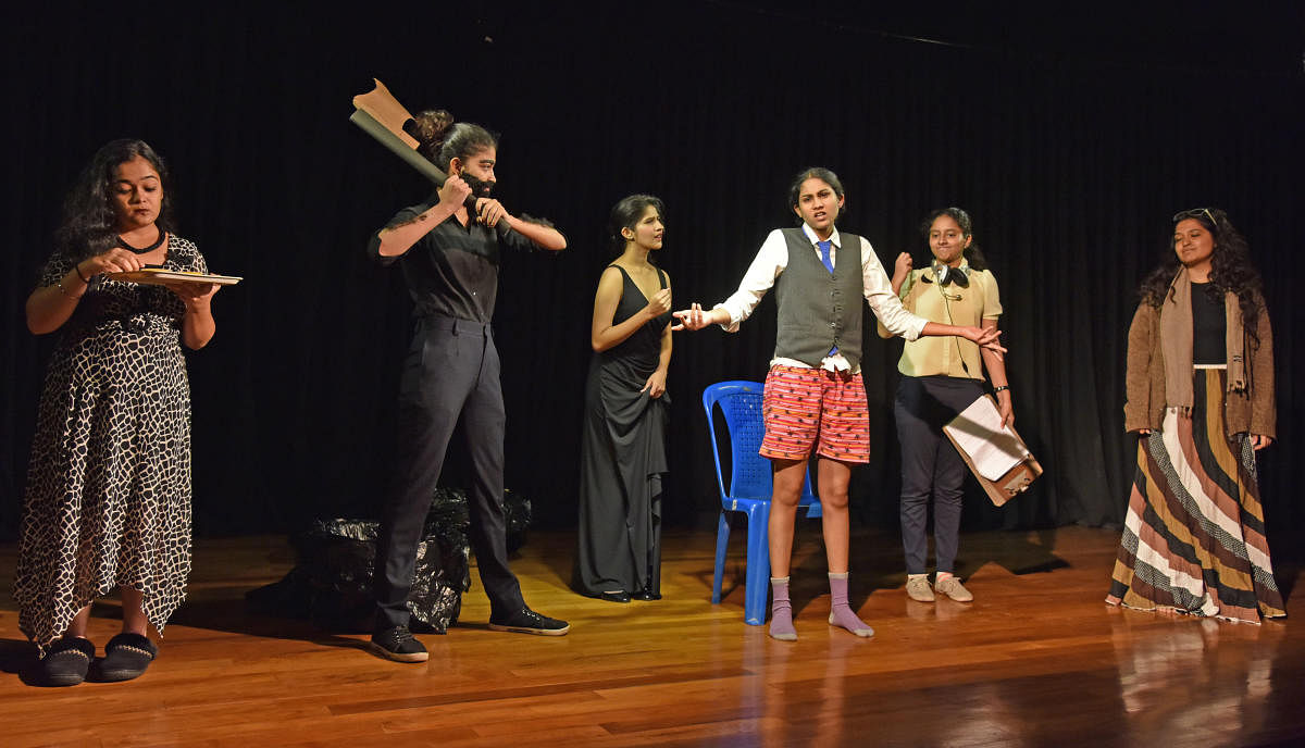 'The Actor's Night' by Mount Carmel College. DH Photo by S K Dinesh