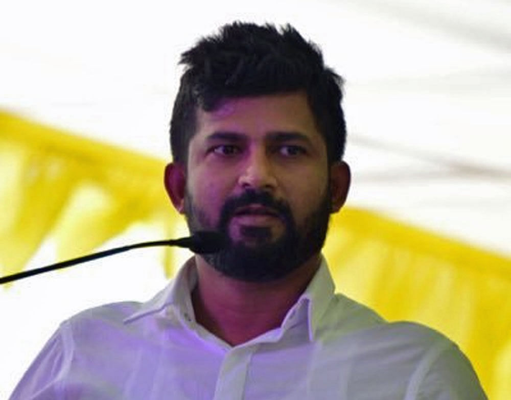 Pratap Simha hit out at the Mysuru police shortly after being released from custody. Twitter photo.