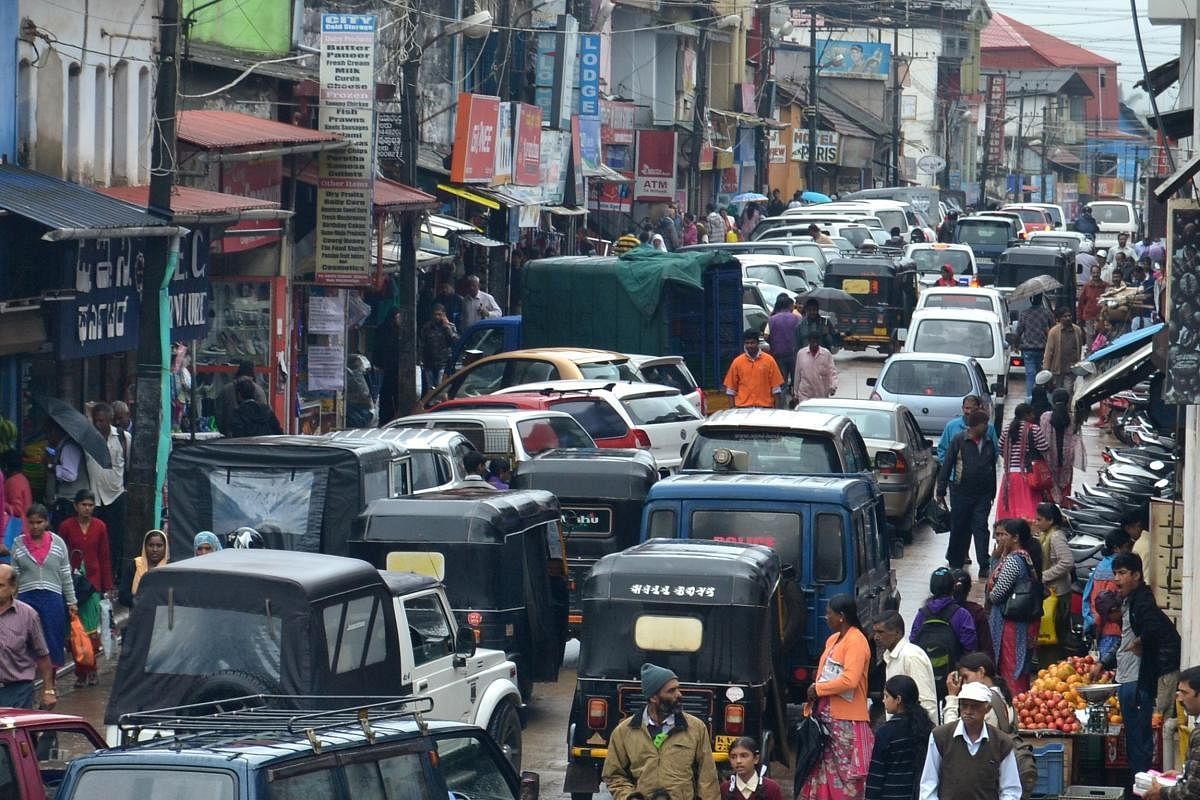 A view of traffic in Madikeri.