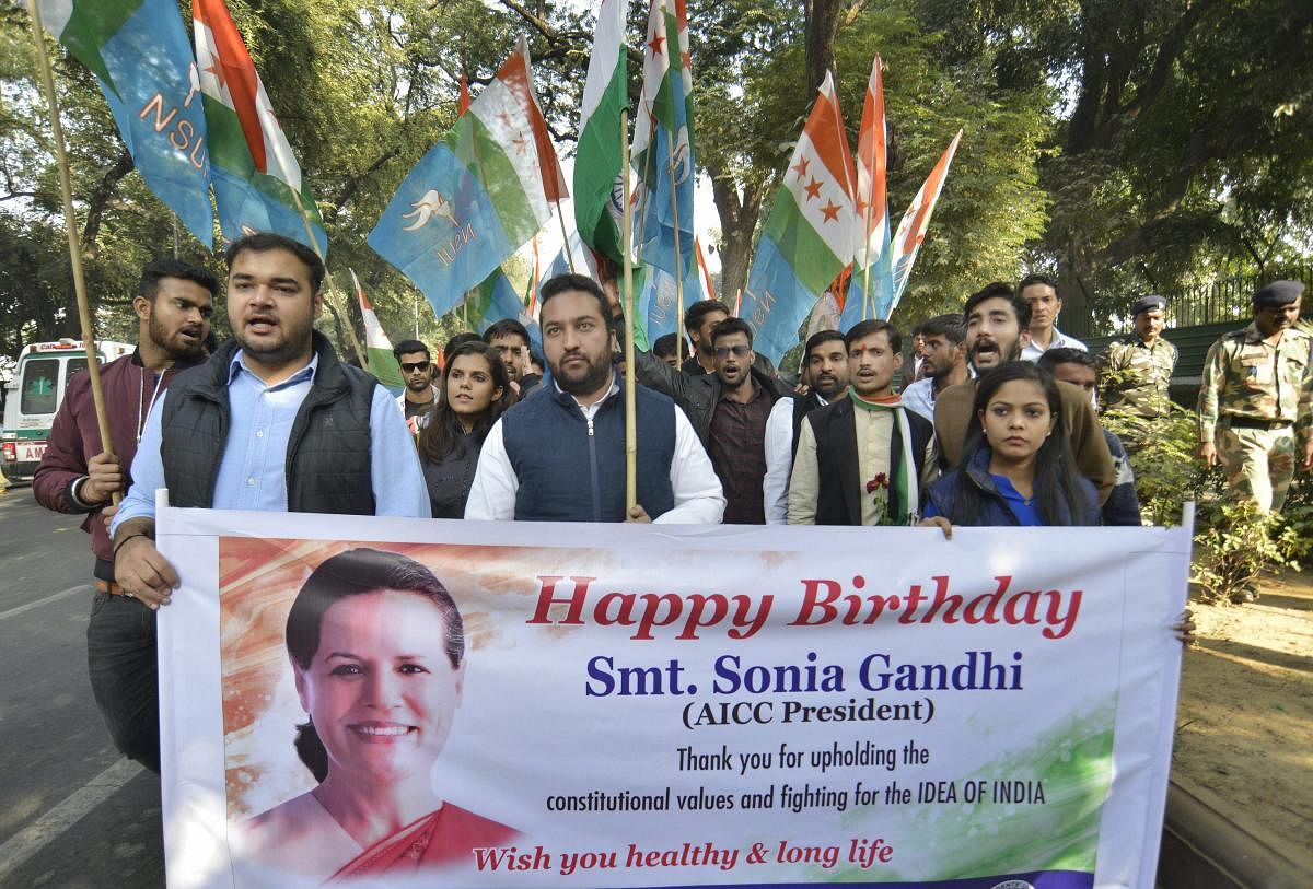 Sonia turns 71; Modi extends wishes