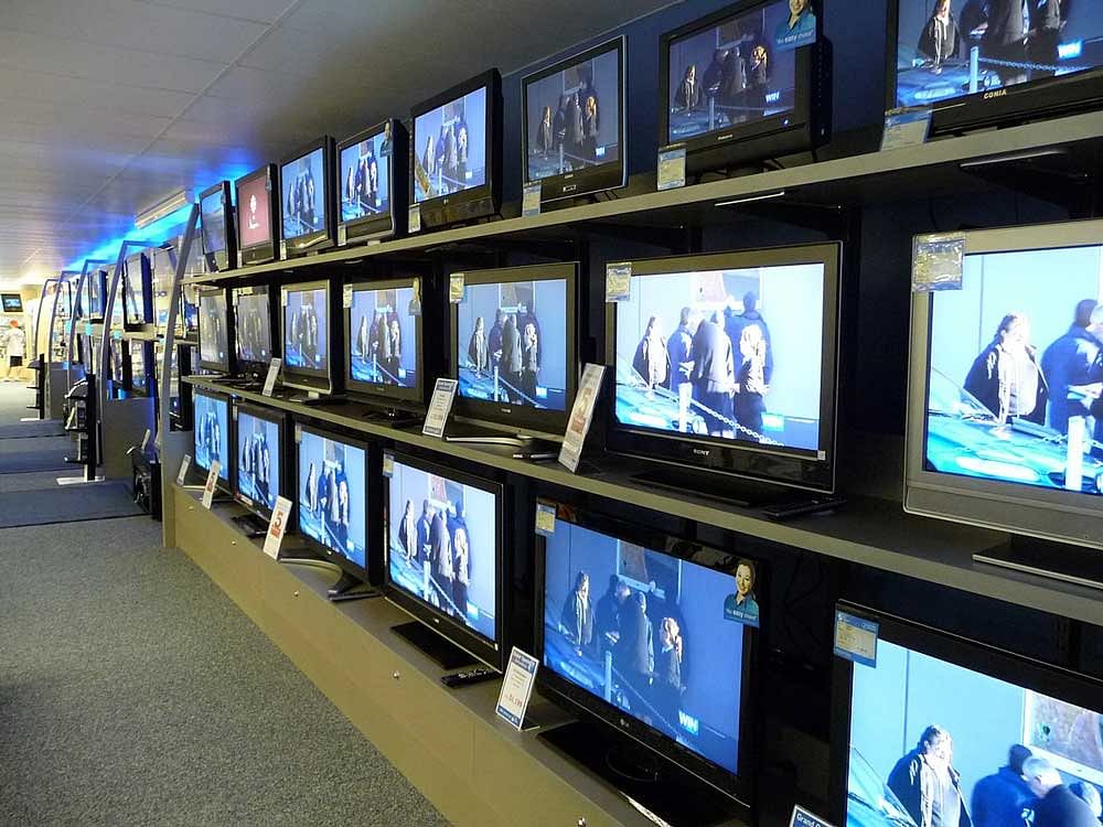 As per a government notification, customs duty on television set has been increased to 15 per cent from the existing 10 per cent. DH file photo
