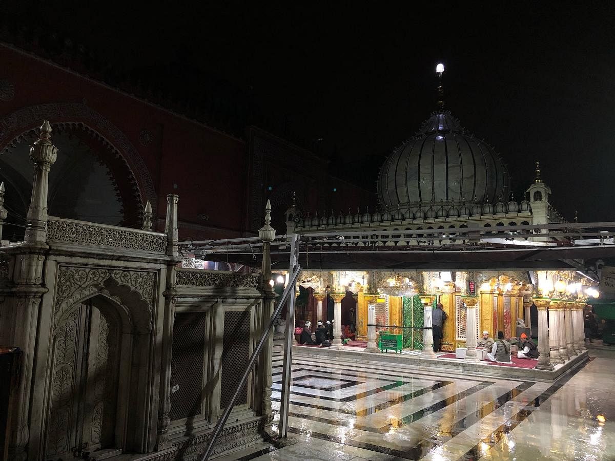 The Hazrat Nizamuddin Dargah in New Delhi. Twitter photo.