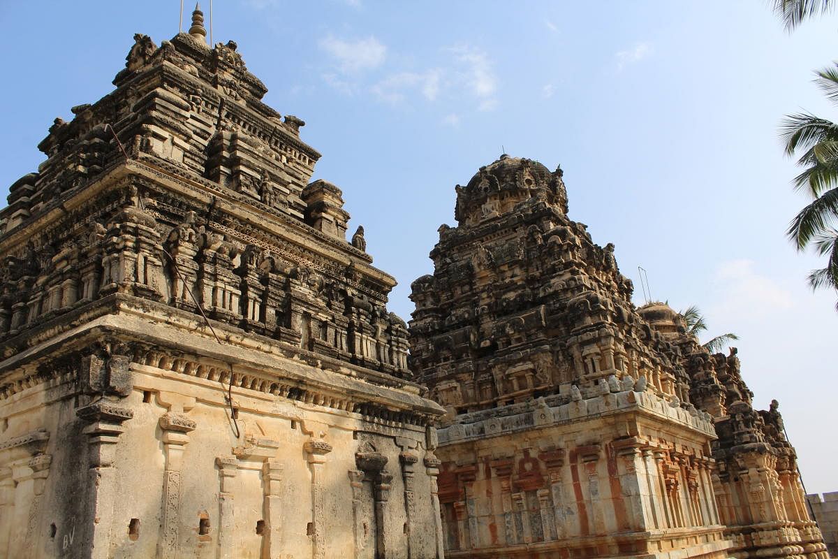 Little is known about the Nolamba dynasty that ruled for over 300 years from Hemavathi in the present day Andhra Pradesh.