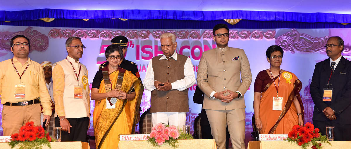 Governor Vajubhai Vala and Yaduveer Krishnadatta Chamaraja Wadiyar, member of the erstwhile royal family during inaugural ceremony of the Golden Jubilee Conference of Indian Speech and Hearing Association organised by Mysuru Chapter of the Indian Speech and Hearing Association, at All India Institute of Speech and Hearing in Mysuru on Friday. dh photo