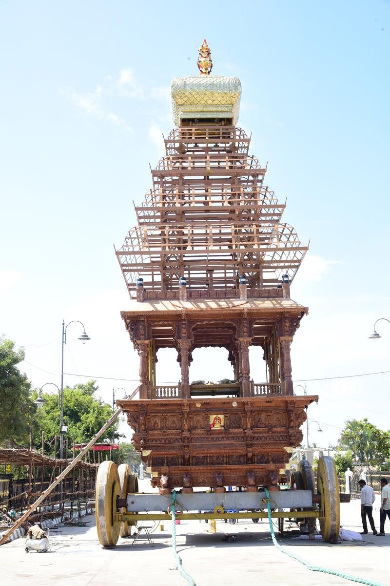 The new chariot (ratha) of Shivaratrishwara temple, in Suttur, Nanjangud taluk.