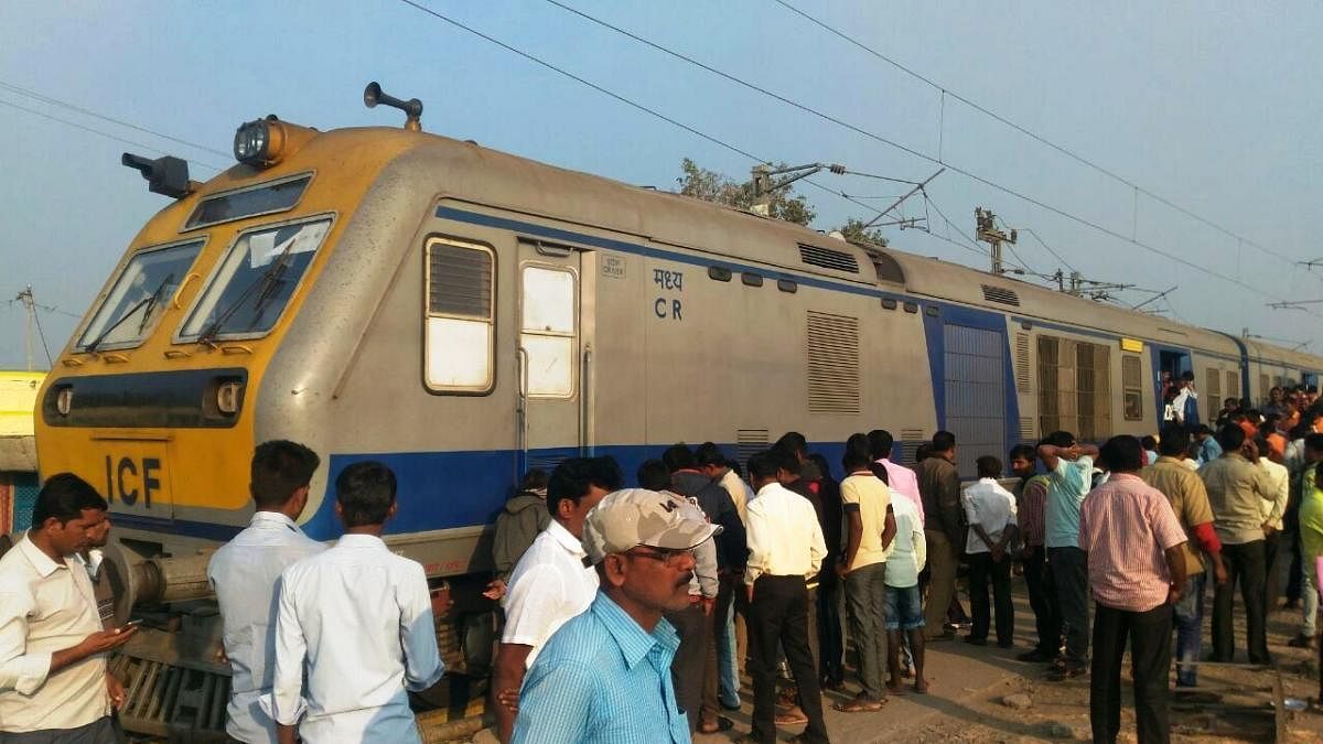 The Solapur-Guntakal passenger trainWadi 2, 3Parts of Platform wall collapsed and fell on the tracks