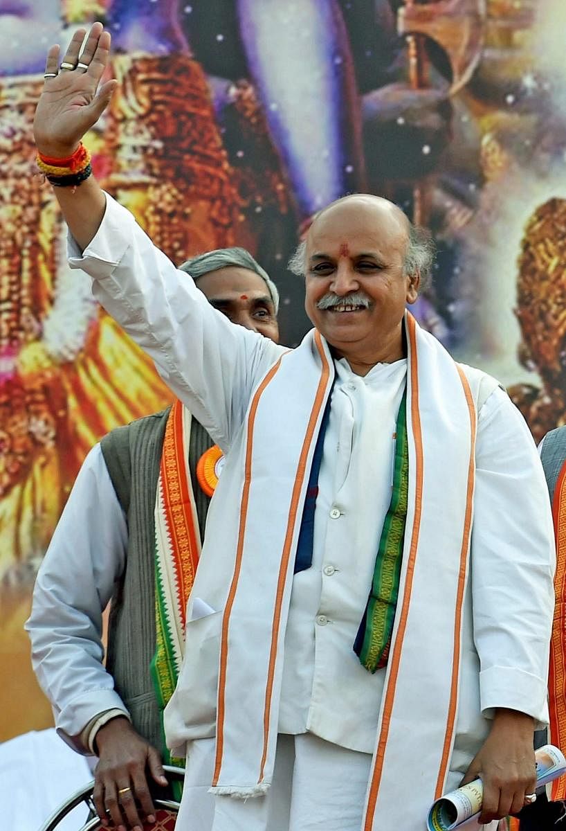 New Delhi: File Photo -- VHP Working President Praveen Togadia, being admitted to a hospital in Ahmedabad on Monday after being found unconscious, media reports said. PTI Photo (PTI1_15_2018_000261B)