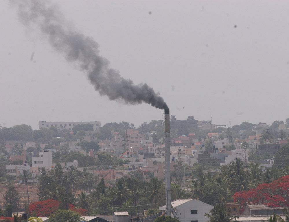 Govt joins hands with Intel to monitor pollution