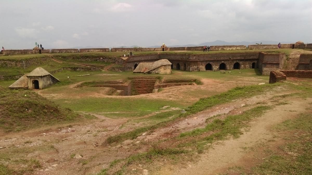 The underground well in Manjarabad Fort where gunpowder used to be stored.