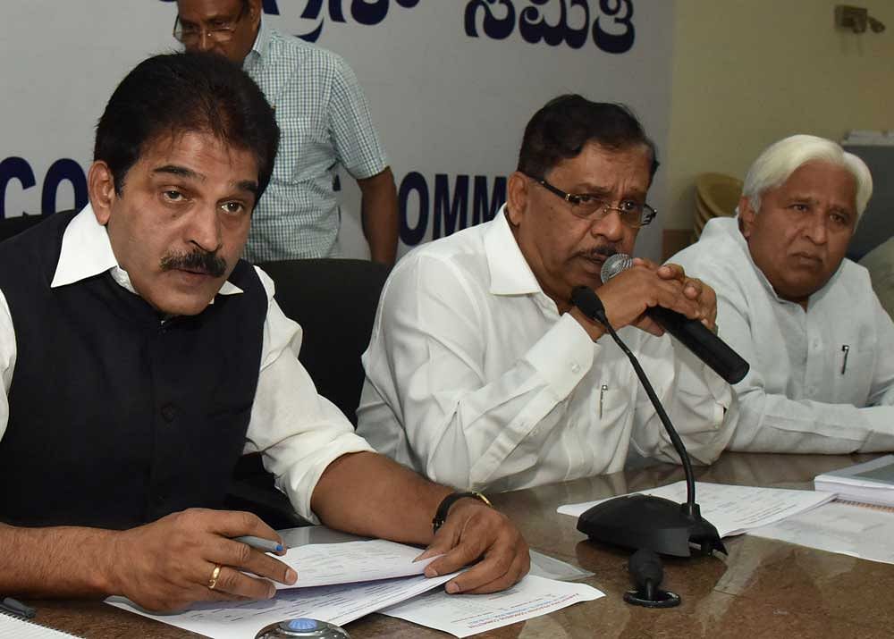It is learnt that the ministers told Venugopal they could not attend the meet because they were busy with programmes in districts they are in-charge of.  DH file photo
