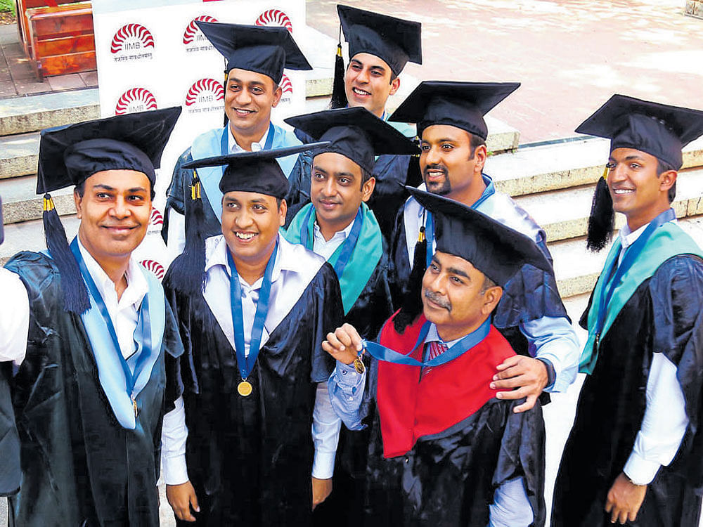 IIMs ponder about granting degrees to students