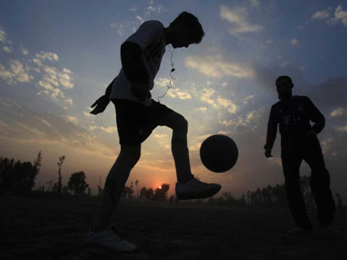Ball games and circuit strength training may lead to stronger bones, increased muscular strength and improved balance in school children, according to a major Danish study. Reuters file photo