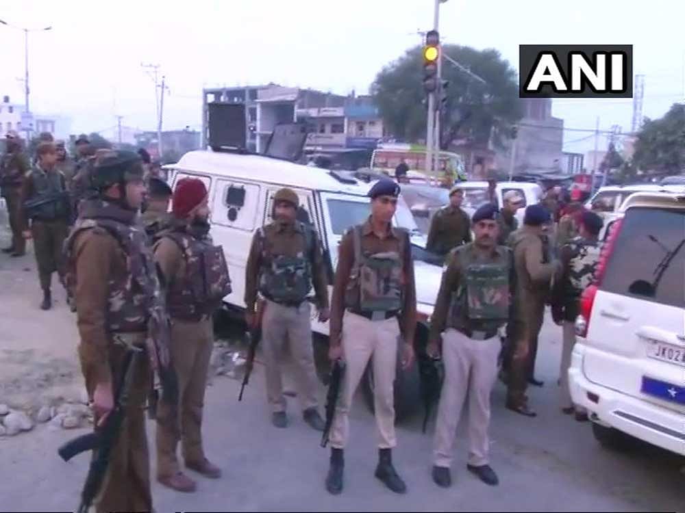 Three to four militants stormed the Army camp at Sunjawan, leaving three persons injured. Image courtesy ANI/Twitter