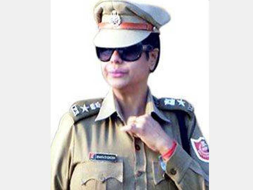 The arrest warrant against Ghosh was issued after the former IPS officer failed to appear before the investigating officer or furnish any reply, another source in the CID said. Image courtesy: paschimmedinipurpolice.in