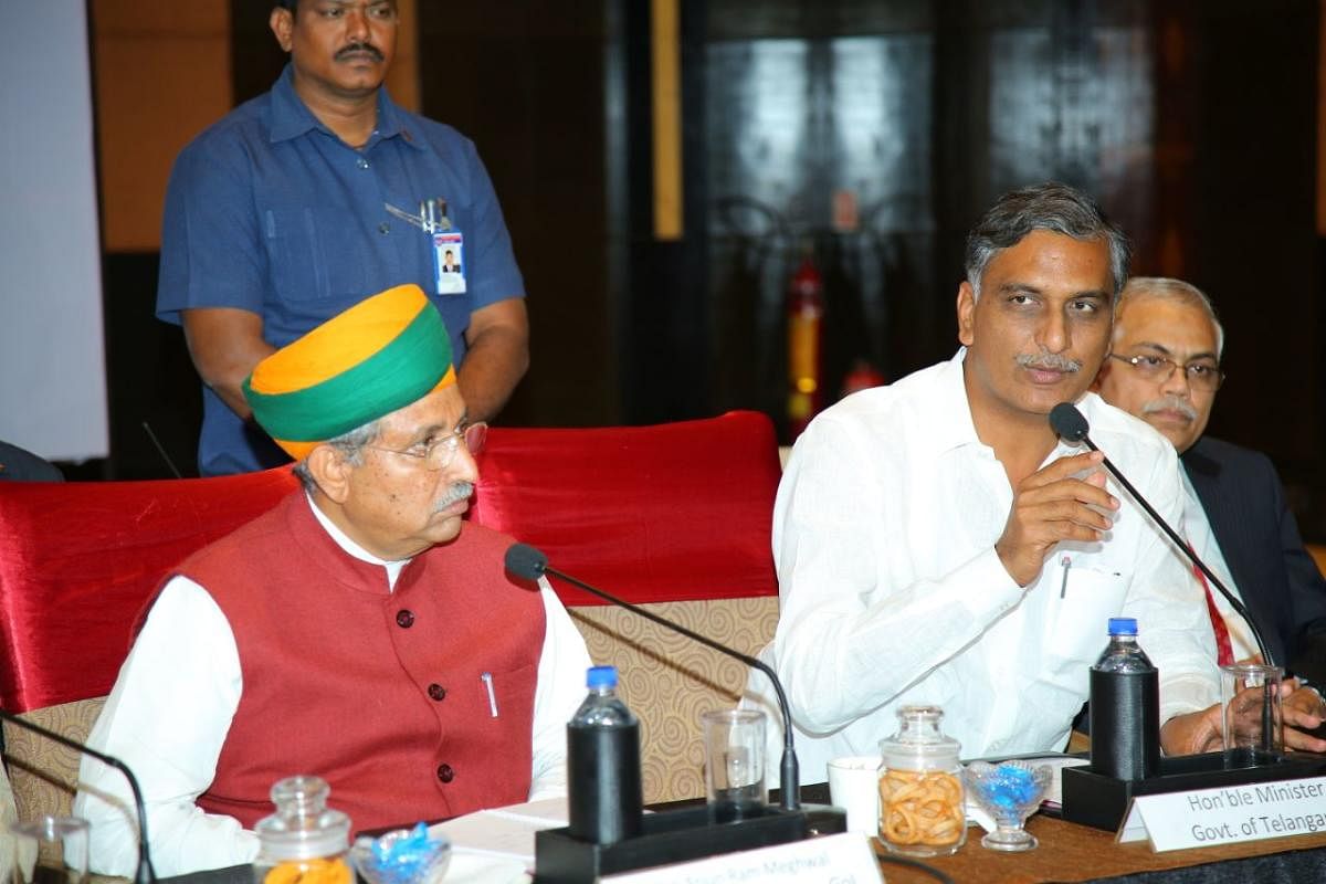 Union minister Arjun Ram Meghwal and Telangaa Irrigation minister T Harish Rao in Hyderabad on Tuesday
