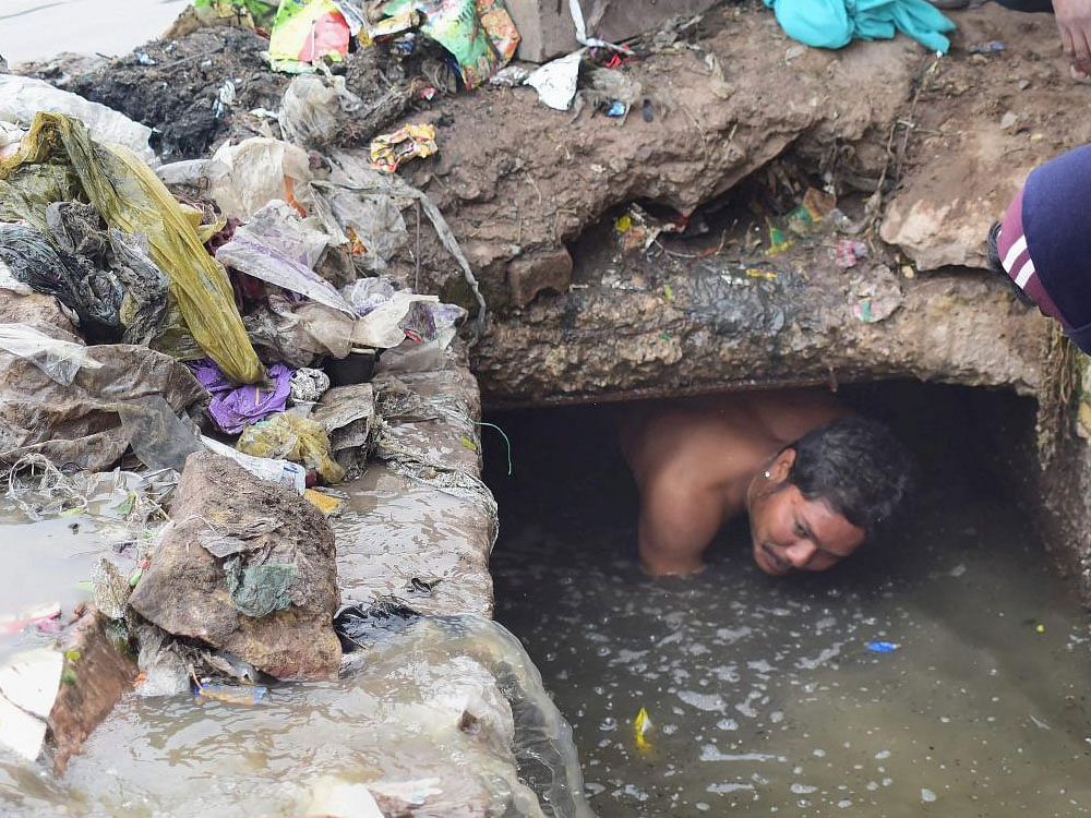 The children of manual scavengers have not been provided centrally-sponsored pre-matric scholarship for the past four years, the Karnataka State Commission for Safai Karamcharis (KSCSK) has revealed. PTI file photo