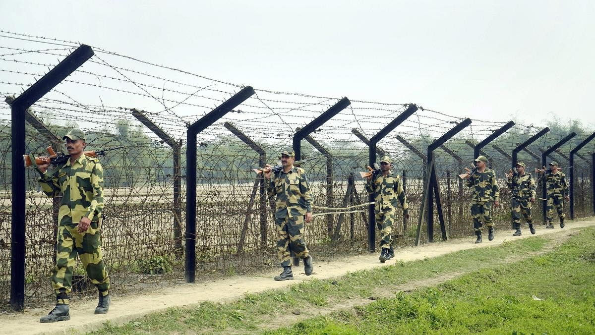 <div class="paragraphs"><p>Indian Border Security Force (BSF) personnel patrol along the India-Bangladesh.</p></div>