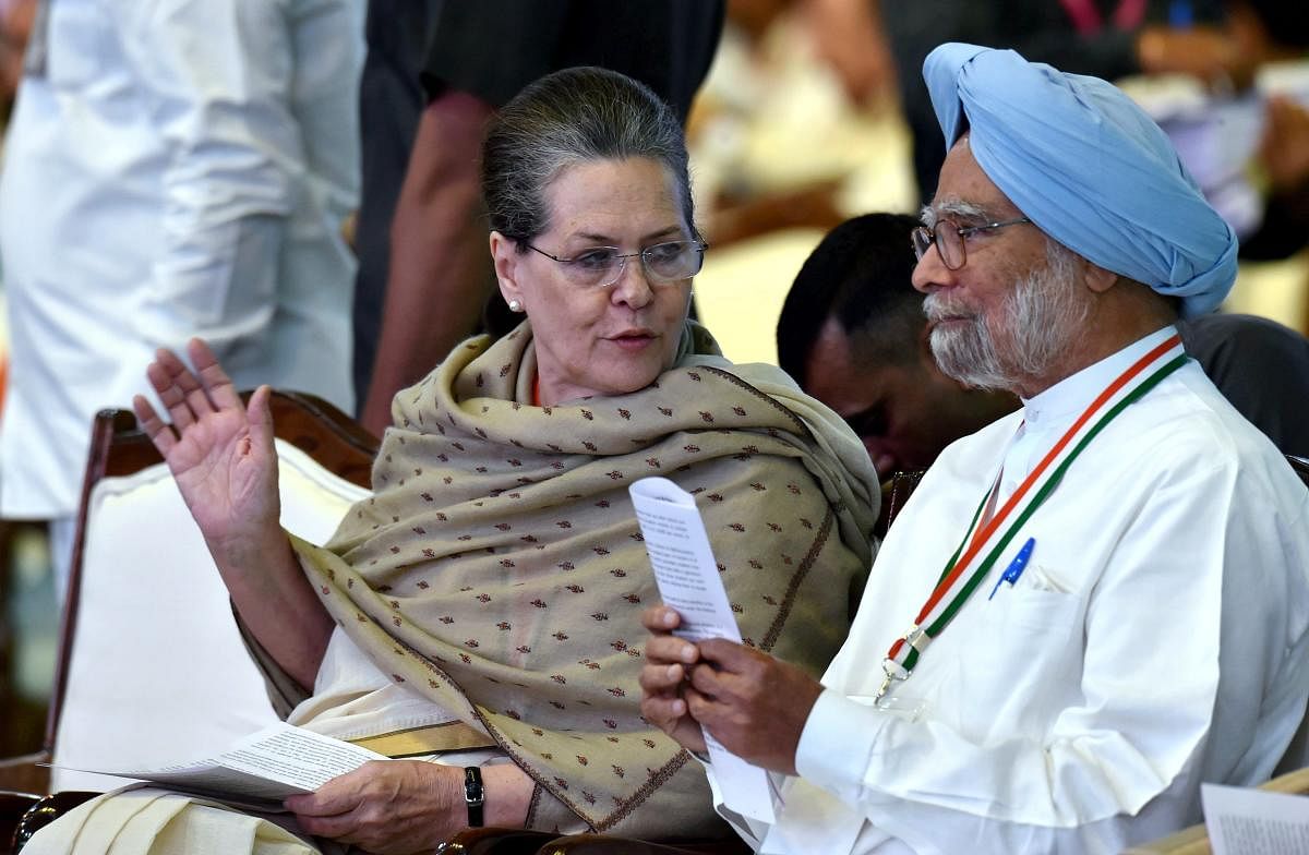 NDA messed up economy, mismanaged JK: Manmohan Singh