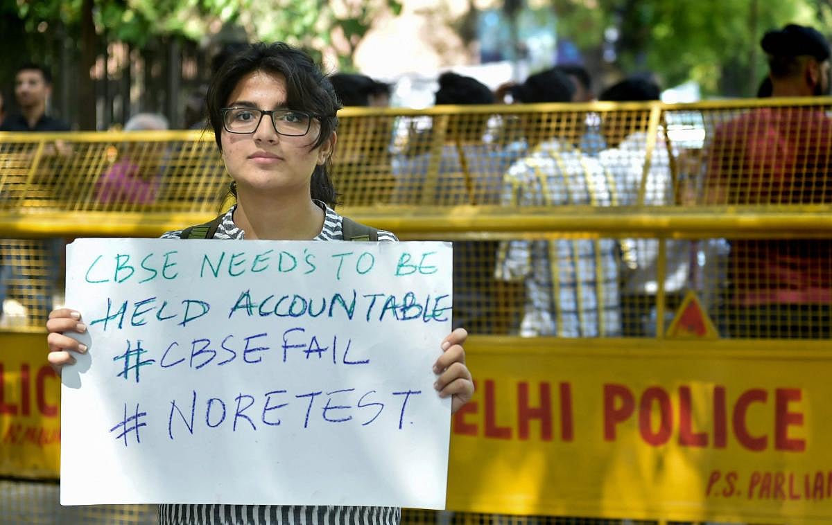 CBSE paper leak 18 students questioned