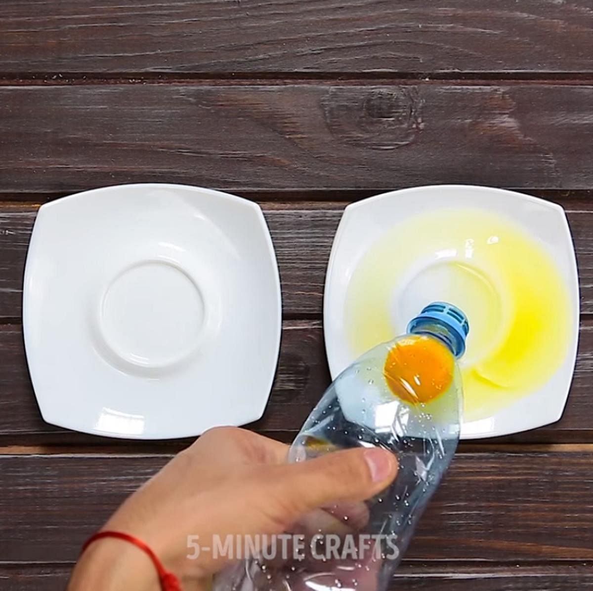 A video showing how to separate an egg yolk from the white using a bottle.