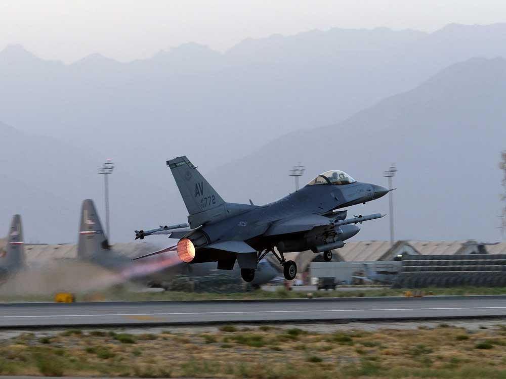 An F-16 fighter jet. Reuters file photo.