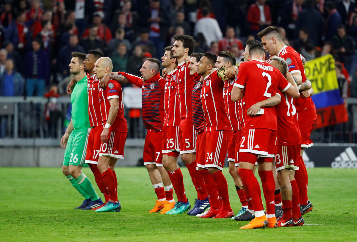 Bayern toil but overcome Sevilla