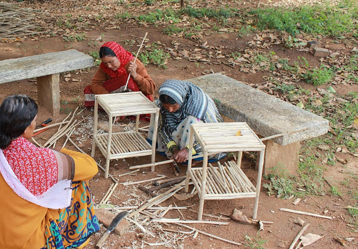 Women artisans of Lokkere Lantana Karakushala Sangha engaged in furniture making.